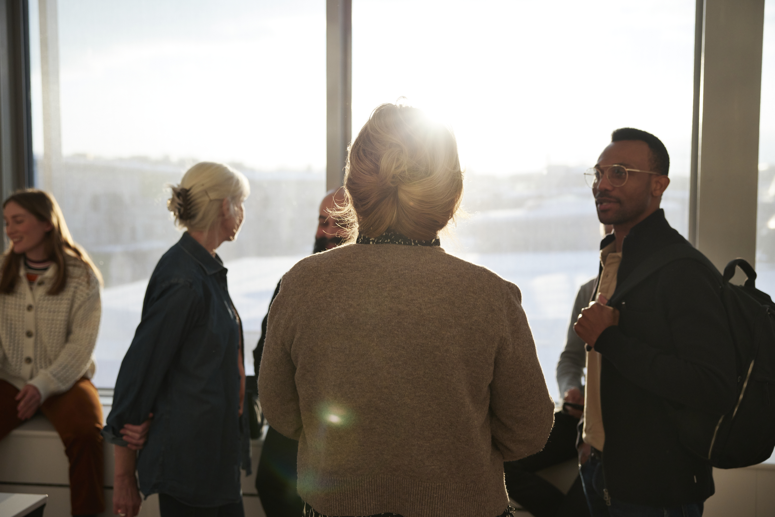 Samtalande människor